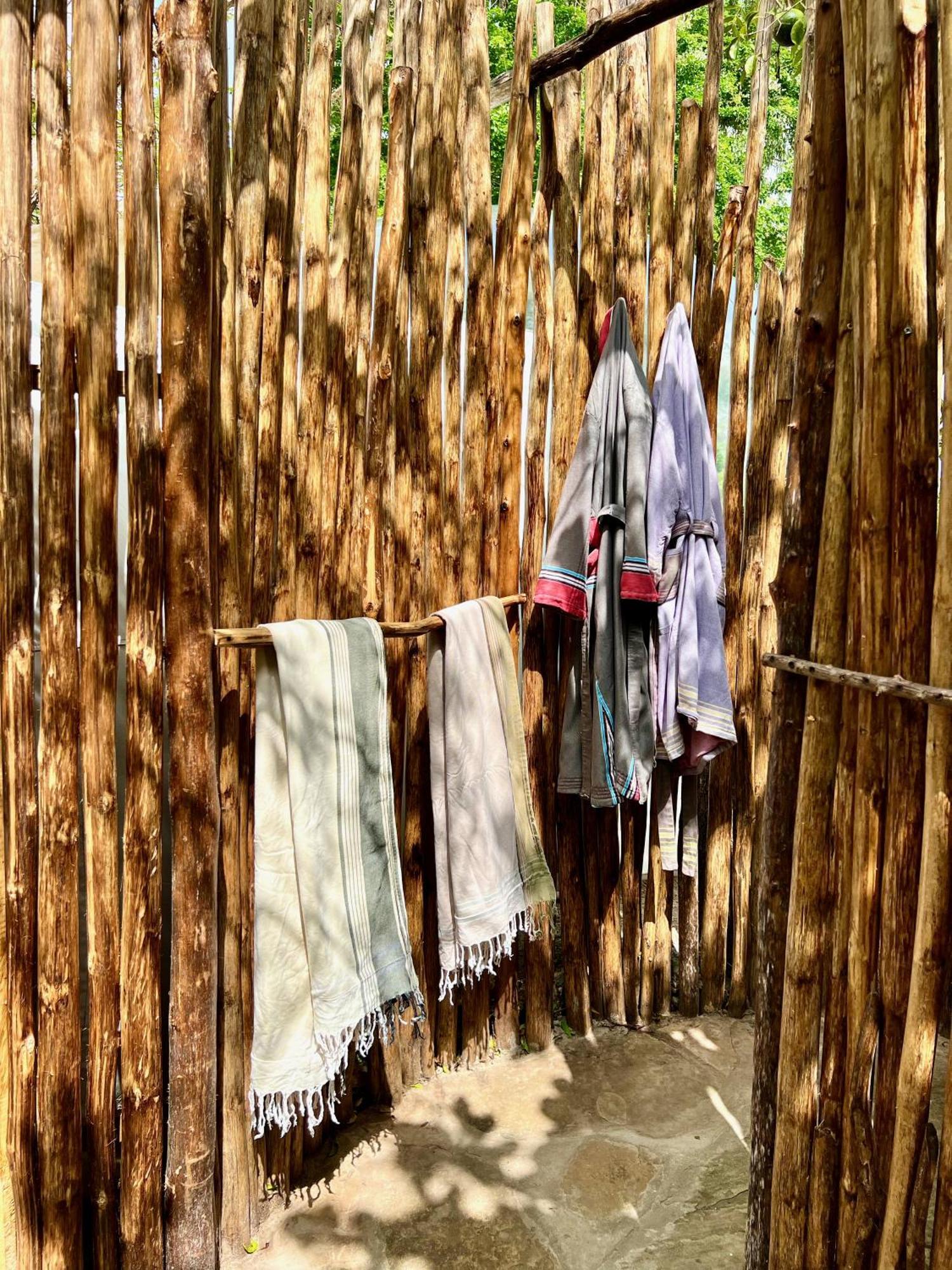 Rock And Sea Resort Watamu Buitenkant foto