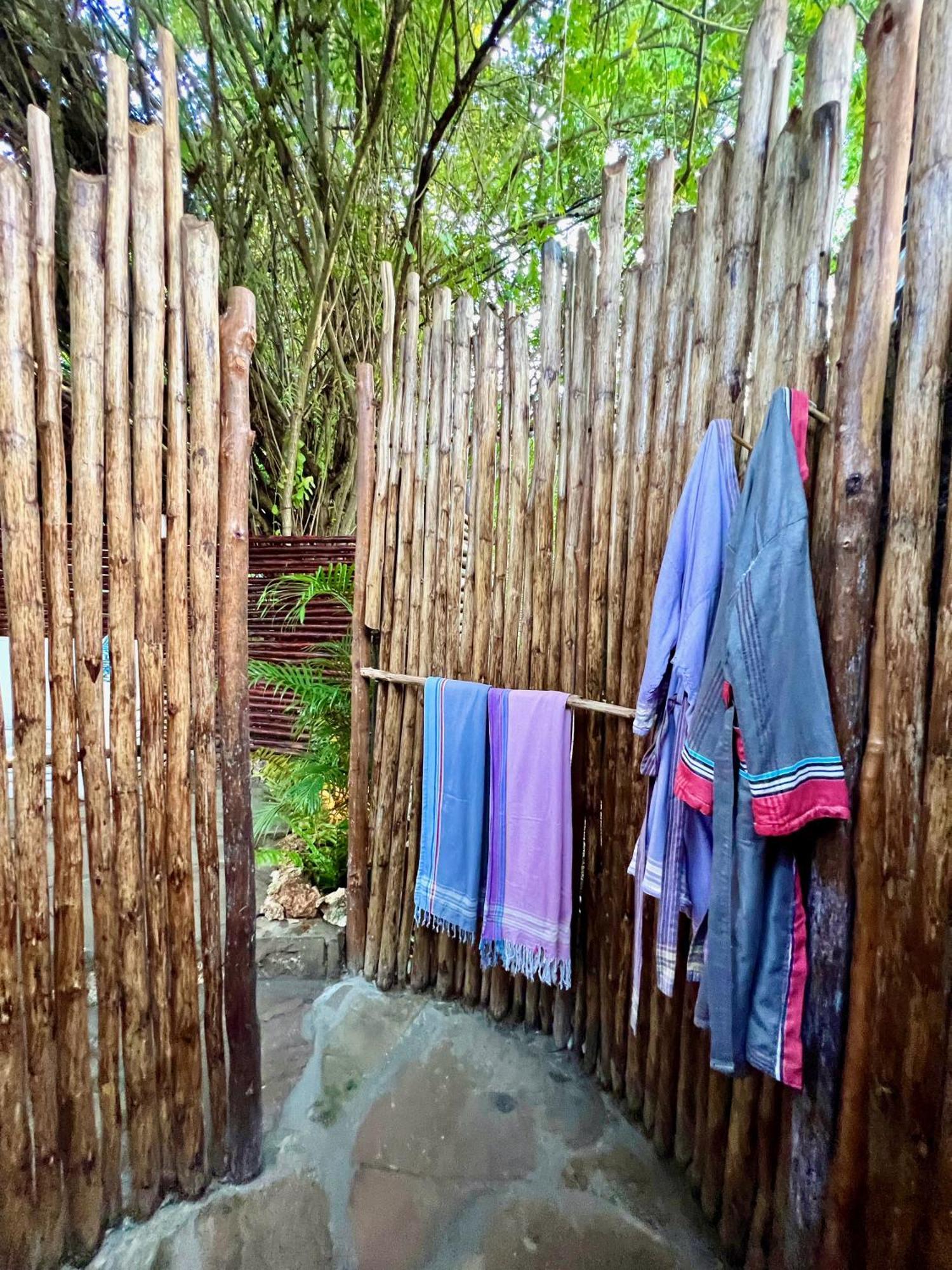 Rock And Sea Resort Watamu Buitenkant foto